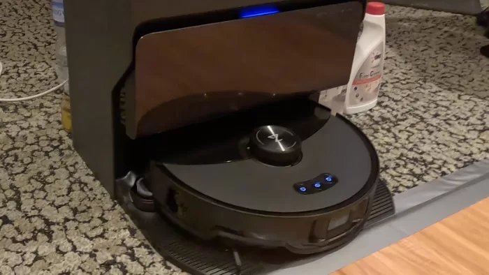 Roborock S8 MaxV Ultra — Smart Home Robot Vacuum Integration India